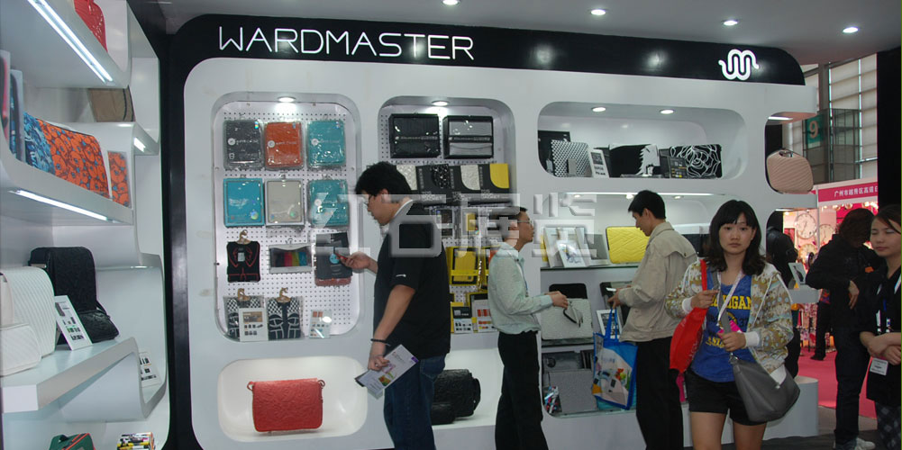 深圳礼品展黑贝壳展台设计现场图1